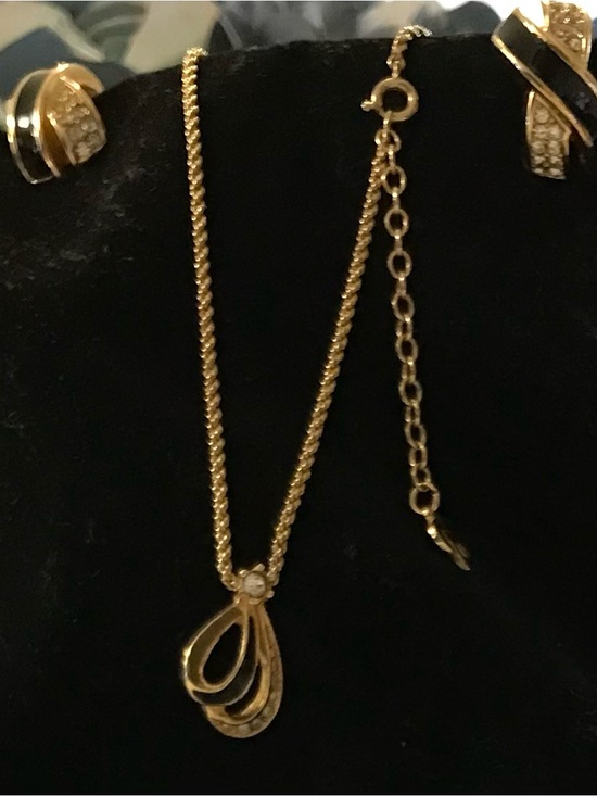 Dior Jewelry - 🎁Giftable - Vintage Christian Dior Black vEnamel/Swarovski Crystal Demi-Parure